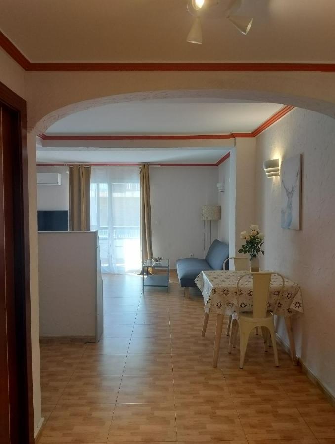 Unique Apartahotel 2-1 Torrevieja Eksteriør bilde